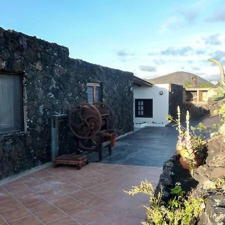 Los Frailes Eco Finca B Tinajo Luaran gambar